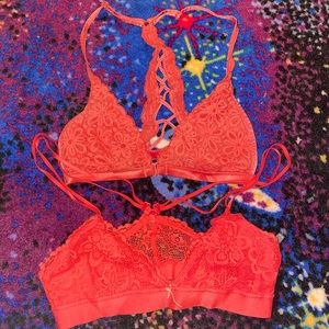 🌺❤️2 Lacy Floral Bralettes❤️🌺